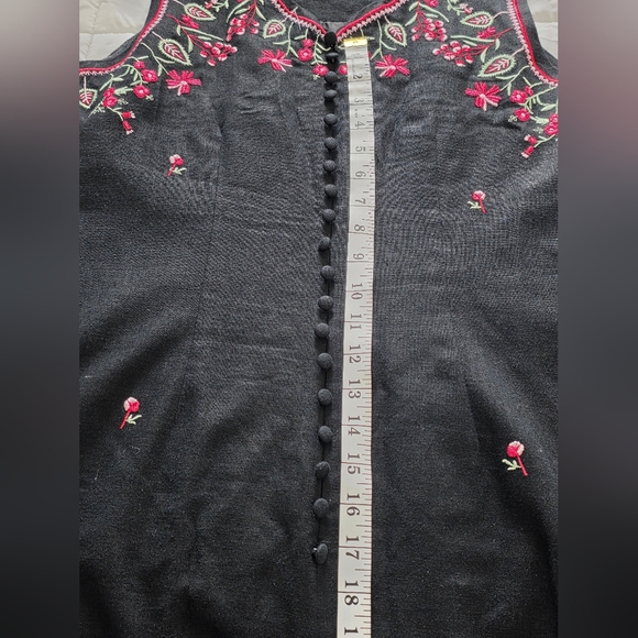 Black Linen Floral Embroidery Maxi Dress Size 12 - Picture 9 of 11